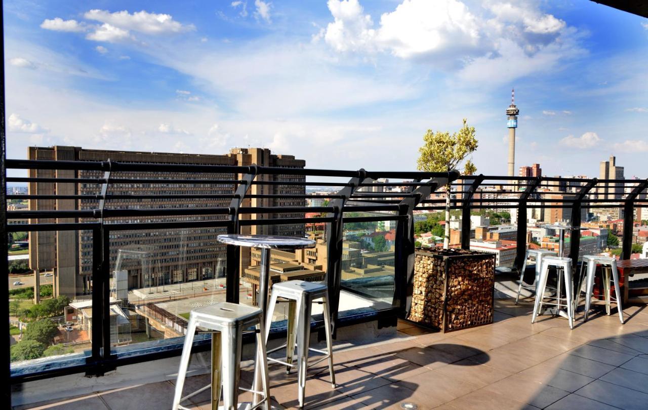 The Parktonian All Suite Hotel Йоханесбург Екстериор снимка