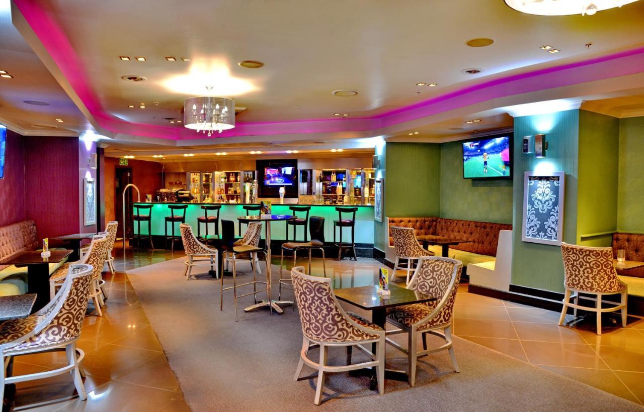 The Parktonian All Suite Hotel Йоханесбург Екстериор снимка