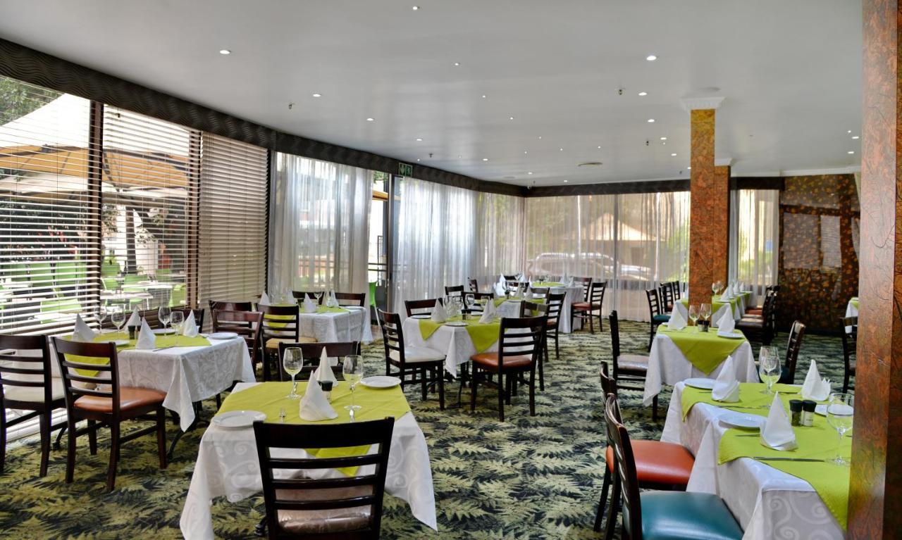 The Parktonian All Suite Hotel Йоханесбург Екстериор снимка